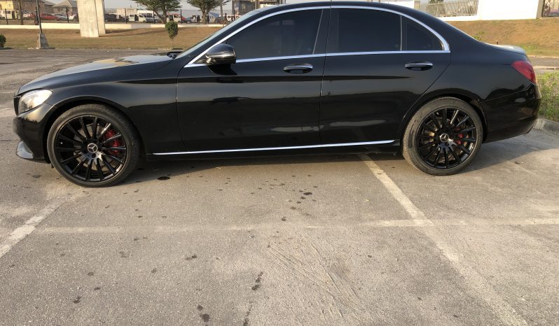 
								Nigerian Used 2015 Mercedes-Benz C 300 full									