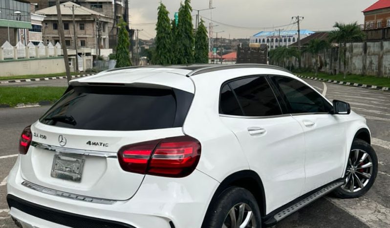 
								2016 Mercedes-Benz GLA 250 full									