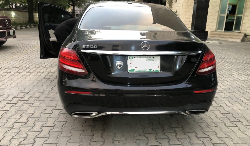 
								2016 Mercedes-Benz E 300 full									