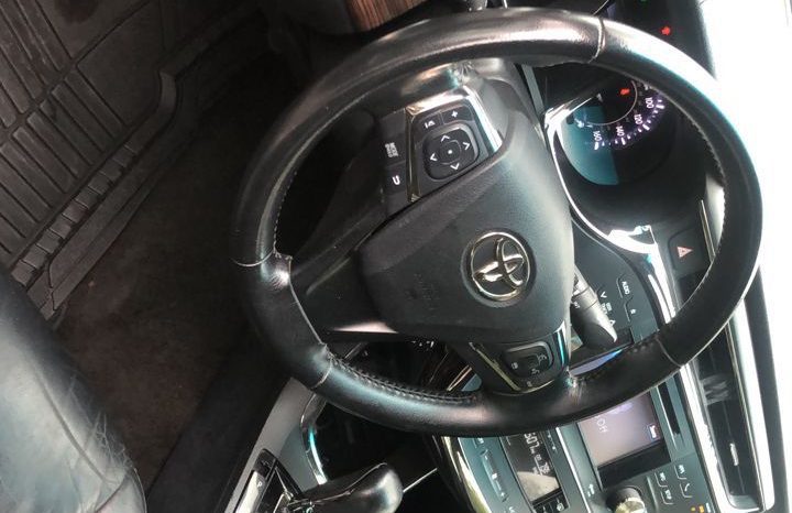 
								Nigerian Used 2016 Toyota Avalon full									