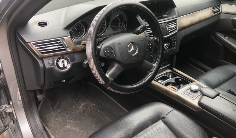 
								2011 Mercedes-Benz E 350 full									