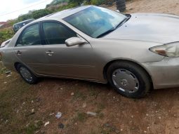 
										2004 Toyota Camry full									