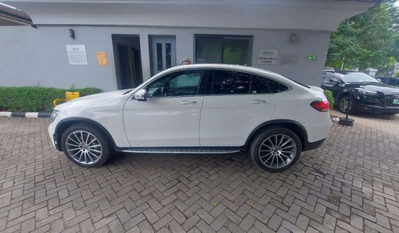 
								2020 Mercedes-Benz GLC 300 full									