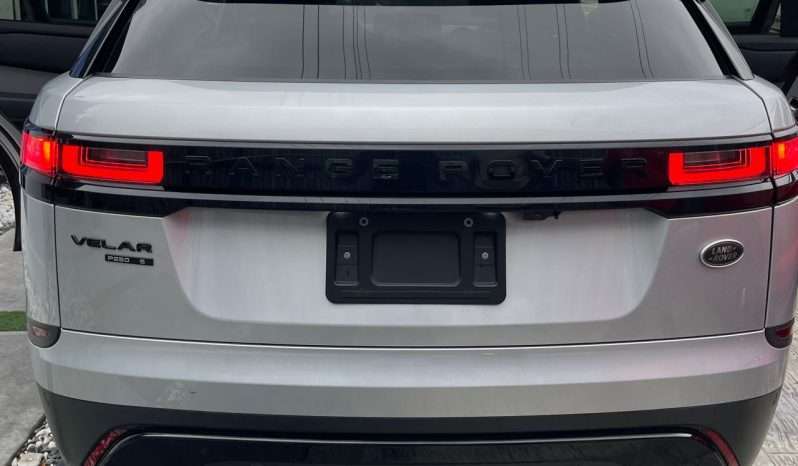 
								2018 Land Rover Range Rover Velar full									