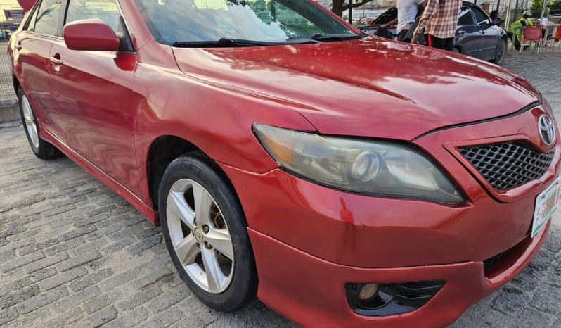 
								toyota camry full									