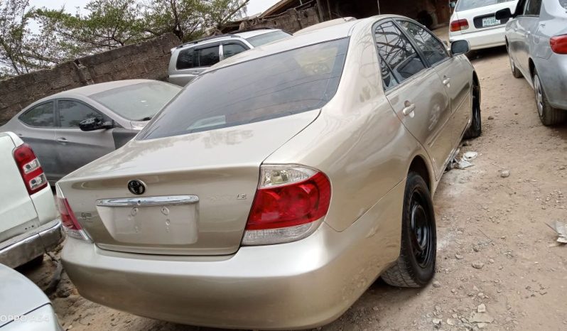 
								2006 Toyota Camry full									