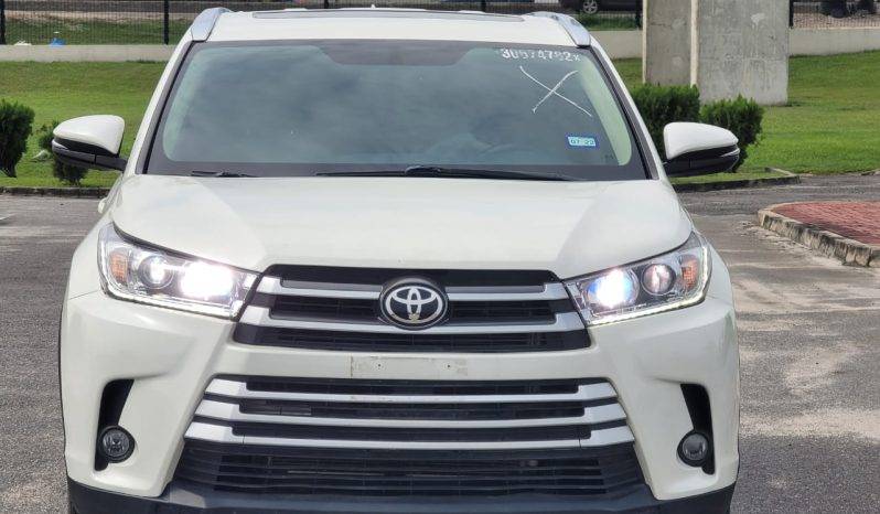 
								2015 Toyota Highlander full									