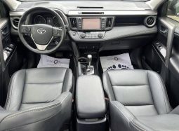 
										2019 Toyota RAV4 full									