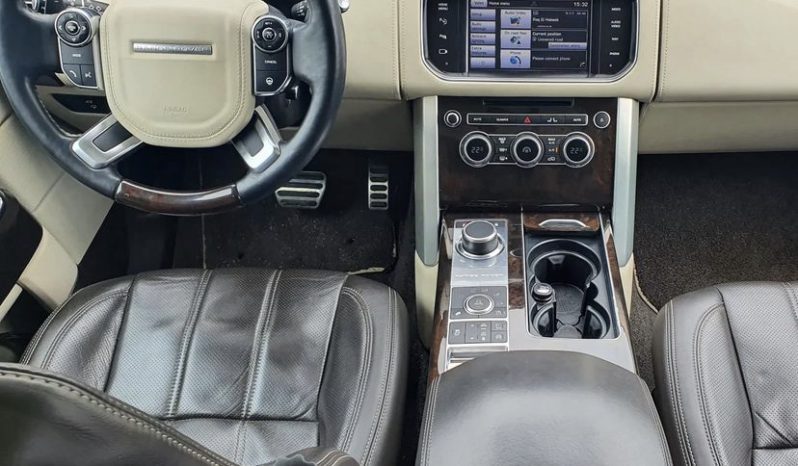 
								2014 Land Rover Vogue full									