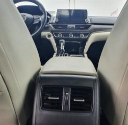 
										2018 Honda Accord full									