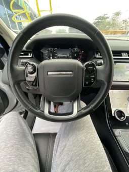 
										2018 Land Rover Range Rover Velar full									