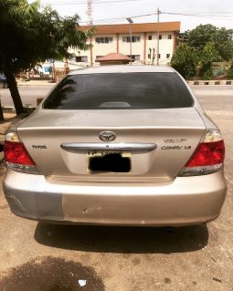 
										2005 Toyota Camry full									