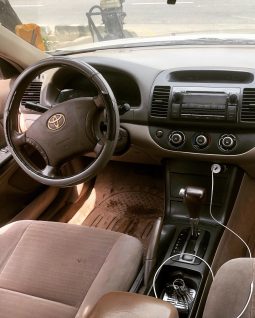 
										2005 Toyota Camry full									