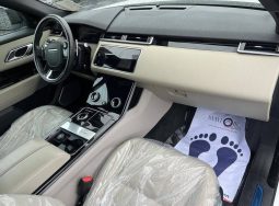 
										2018 Land Rover Range Rover Velar full									