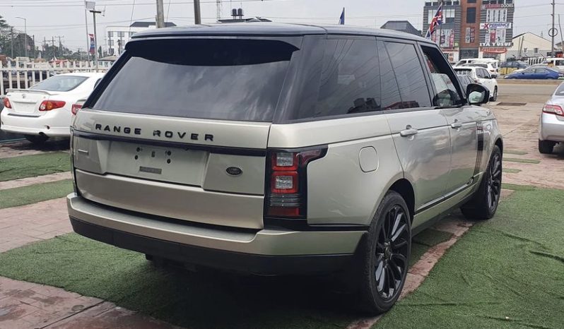 
								2014 Land Rover Vogue full									