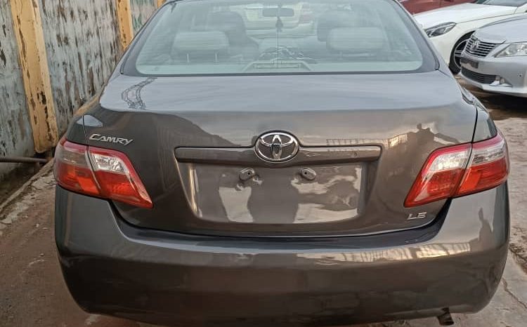 
								2007 Toyota Camry full									