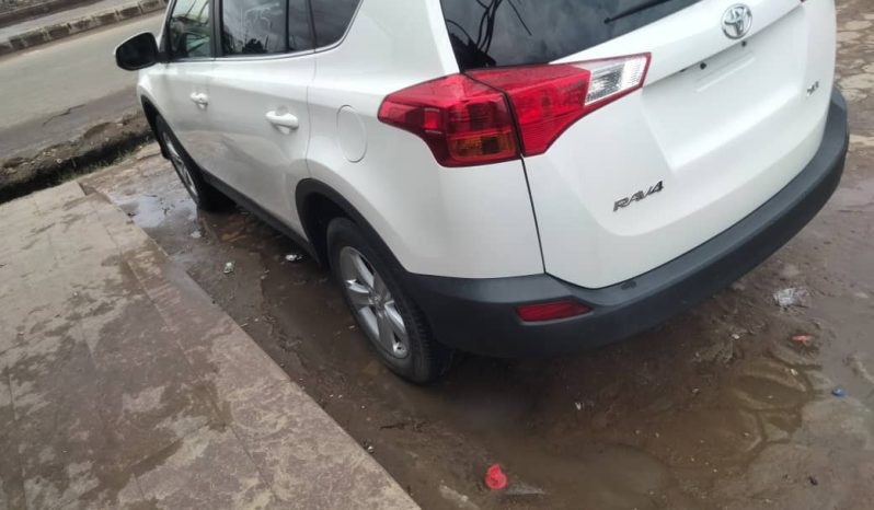 
								2014 Toyota RAV4 full									