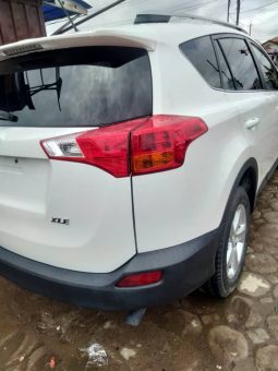 
										2014 Toyota RAV4 full									