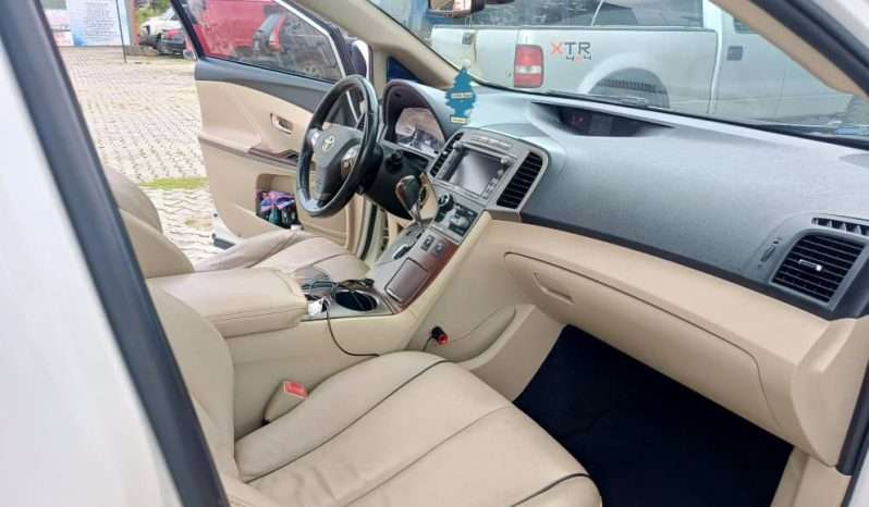 
								2011 Toyota Venza full									