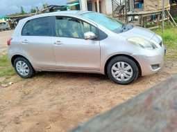 
										2009 Toyota Yaris full									