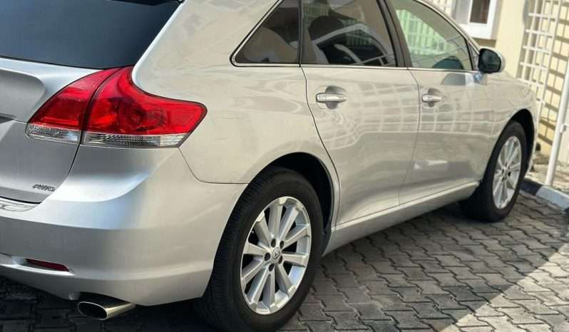 
								2011 Toyota Venza full									