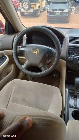 
										2007 Honda Accord full									