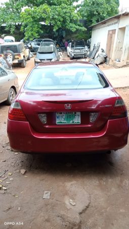 
										2007 Honda Accord full									