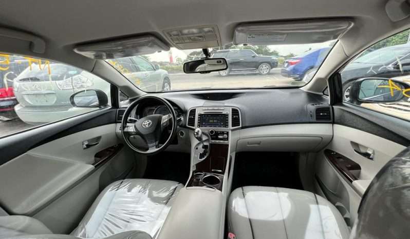 
								2011 Toyota Venza full									