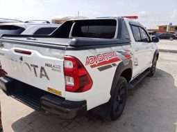 
										2016 Toyota Hilux full									