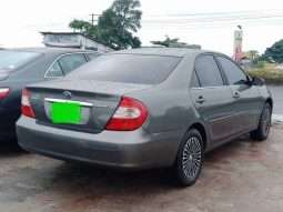 
										2004 Toyota Camry full									