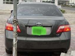 
										2008 Toyota Camry full									