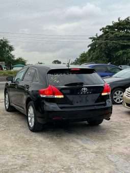 
										2010 Toyota Venza full									