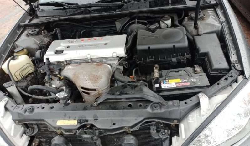 
								2004 Toyota Camry full									