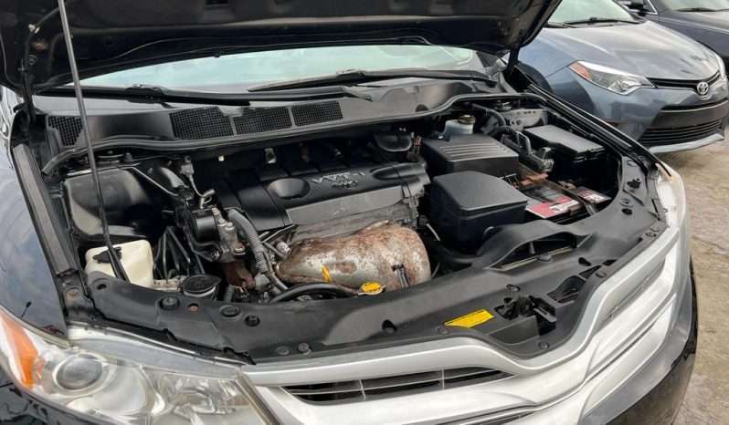 
								2011 Toyota Venza full									