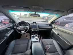 
										2013 Toyota Camry full									