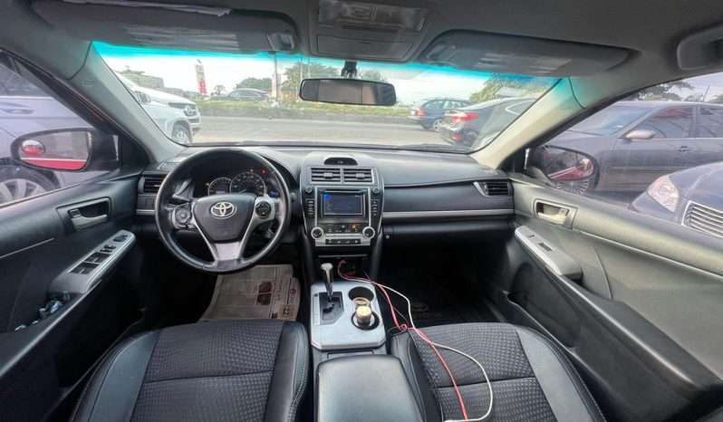 
								2013 Toyota Camry full									