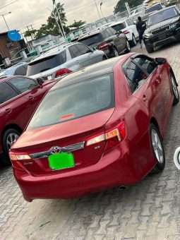 
										2013 Toyota Camry full									