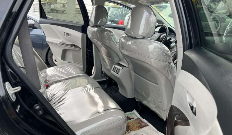 
								2011 Toyota Venza full									