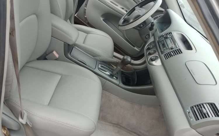 
								2004 Toyota Camry full									