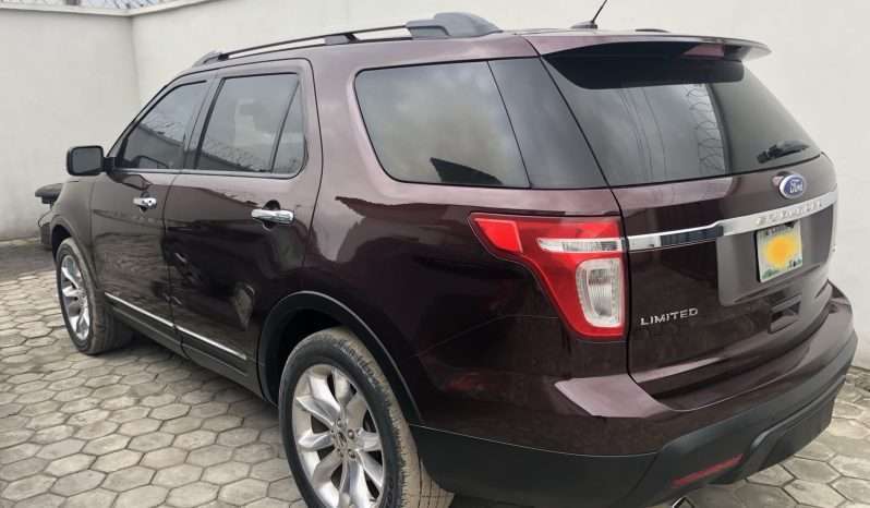 
								Ford Explorer full									