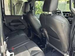 
										jeep wrangler full									