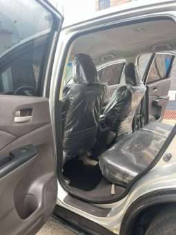 
										Honda CR-V full									