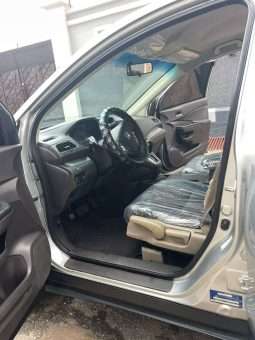 
										Honda CR-V full									