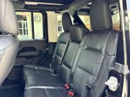 
										jeep wrangler full									