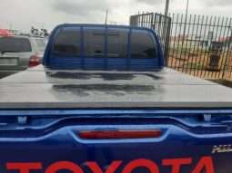 
										2015 Toyota Hilux full									