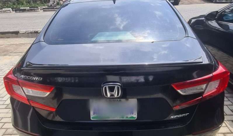 
								2019 Honda Accord full									