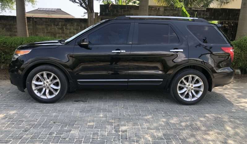 
								ford explorer full									