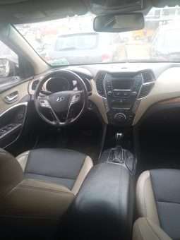 
										hyundai santa-fe-sport full									