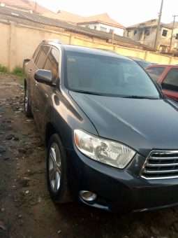 
										toyota highlander full									