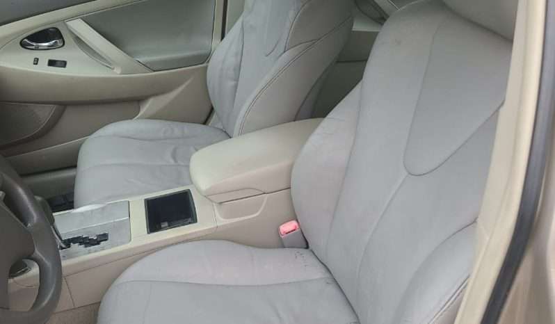 
								toyota camry full									